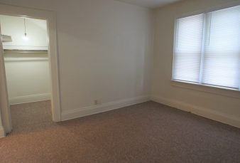 Spacious 1 Bedroom Apartment Available June 1, 2022!
