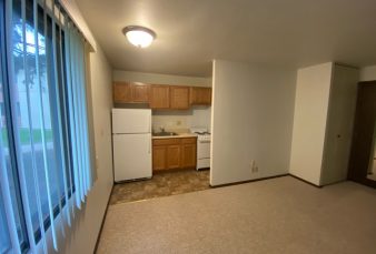 Clean and Affordable Studio Apartment Available for the 2024/2025 School Year!