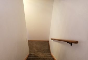 Student Rental – Jane’s House – lower level –  Almost riverfront and pet friendly!