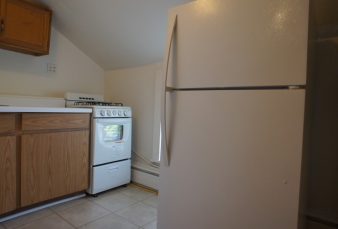 Studio Apartment – Close to Campus Available for 2023/2024 School Year!